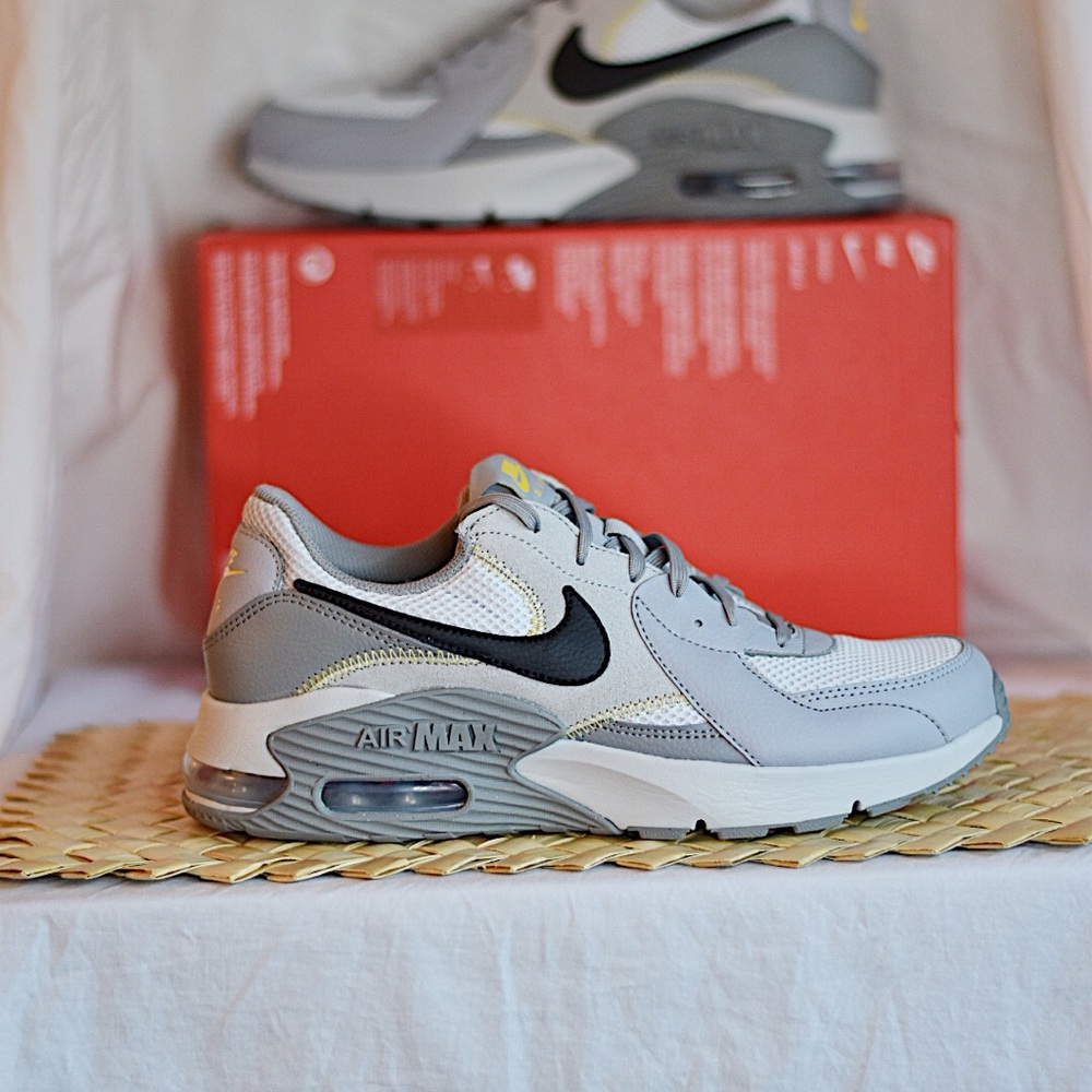 🚨SOLD🚨NEW Nike Air Max Excee | Sz. 9